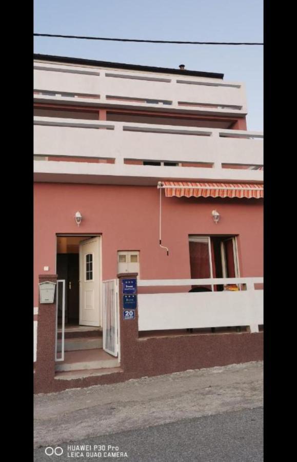 Apartment Zoki 1 Senj  Luaran gambar
